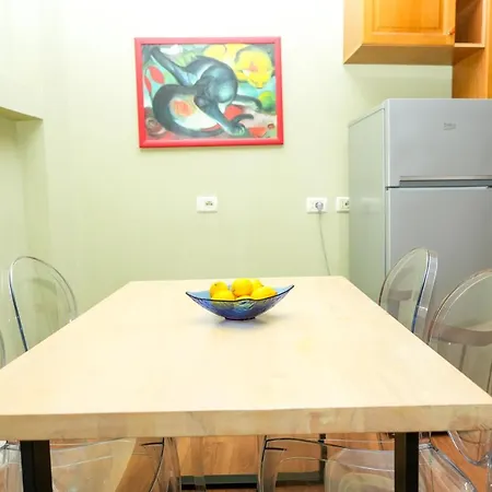 Cozy Apartment In The Heart Of Tirana ! Exterior photo