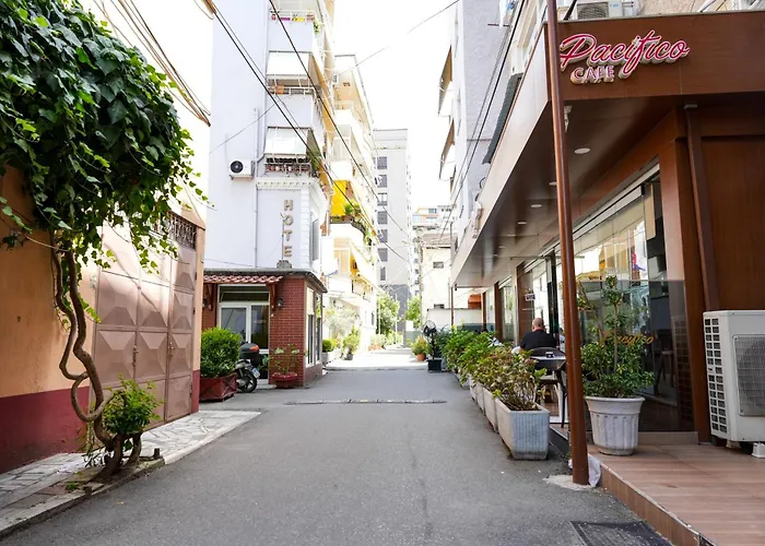 Cozy Apartment In The Heart Of Tirana !